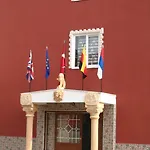 Schoenberg Kızılot