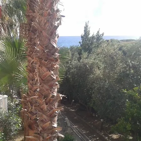 Schoenberg Motel Kizilot