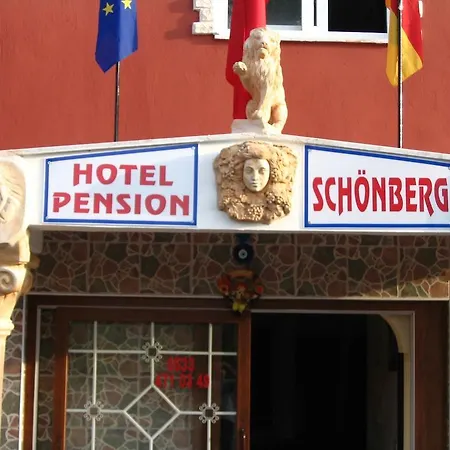 Schoenberg Motel Kızılot