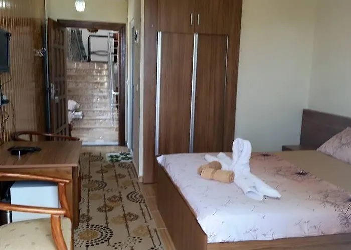 Alloggio in famiglia Schoenberg *