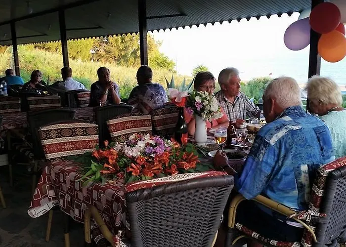 בית אירוח Schonberg