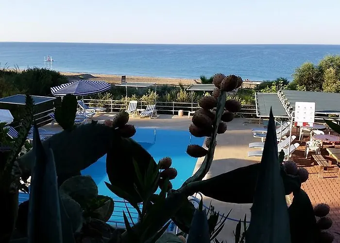 בית אירוח Schonberg Kızılot