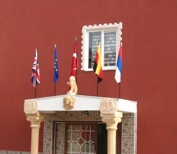 Schoenberg Kızılot