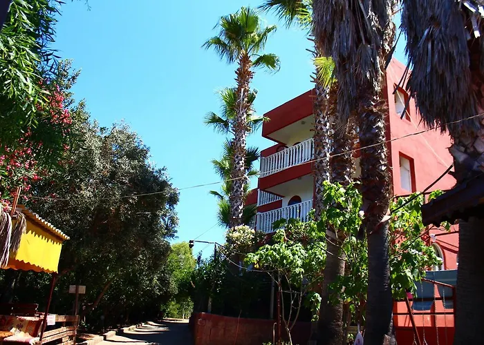 בית אירוח Schonberg Kızılot