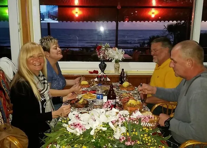 בית אירוח Schonberg *